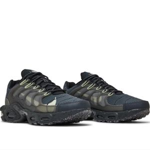 Nike TN 2022Air Max Terrascape Plus 'Black Barely Volt